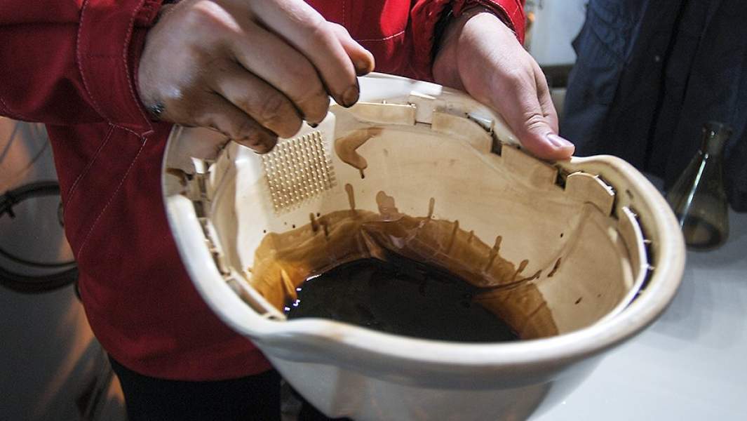 Нефть, добытая на нефтегазоконденсатном месторождении имени Владимира Филановского в северной части акватории Каспийского моря