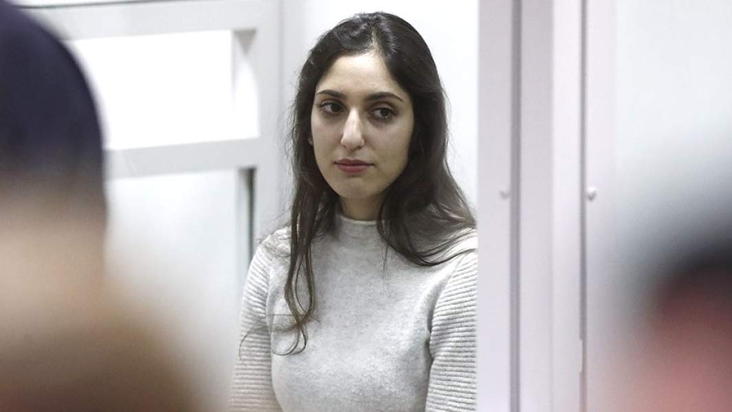 Гражданка Израиля Наама Иссахар во время рассмотрения дела в Московском областном суде