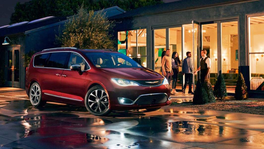 Минивэн Chrysler Pacifica