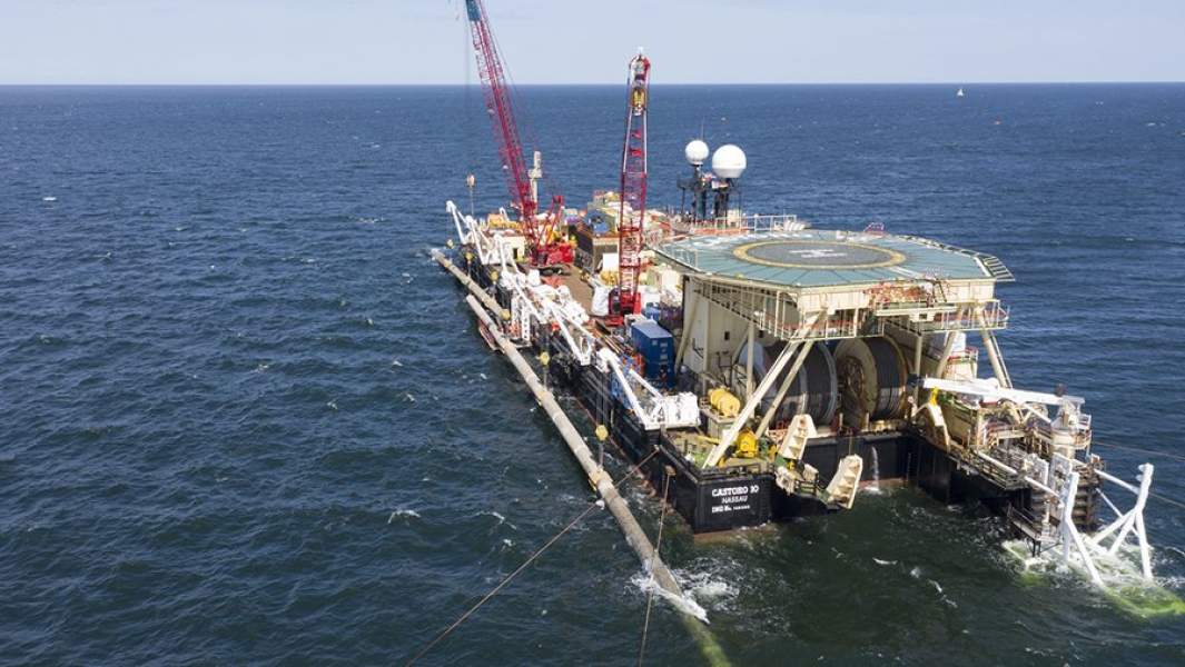 трубоукладочное судно