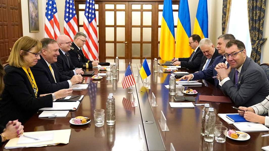 Госсекретарь США Майк Помпео и министр иностранных дел Украины Вадим Пристайко во время переговоров в Киеве. 31 января 2020 года