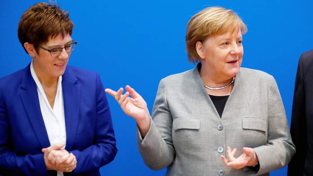 Аннегрет Крамп-Карренбауэр и Ангела Меркель