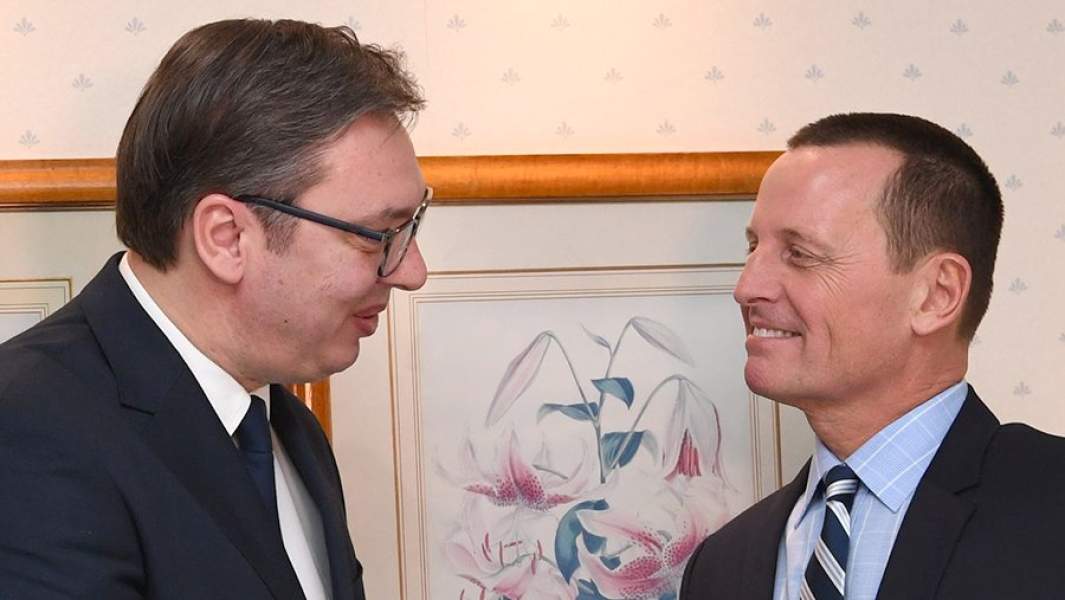 Встреча президента Сербии Александра Вучича со спецпосланником президента США по переговорам между Белградом и Приштиной Ричардом Гренеллом в Мюнхене. 13 февраля 2020 года