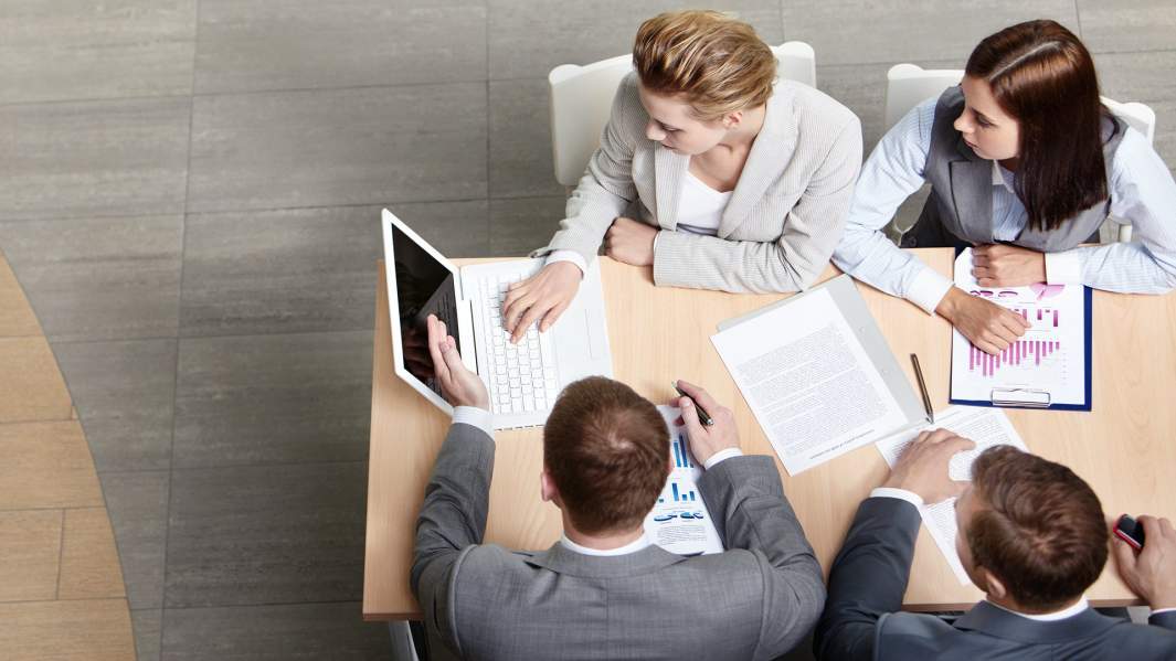 Бизнес-консультант