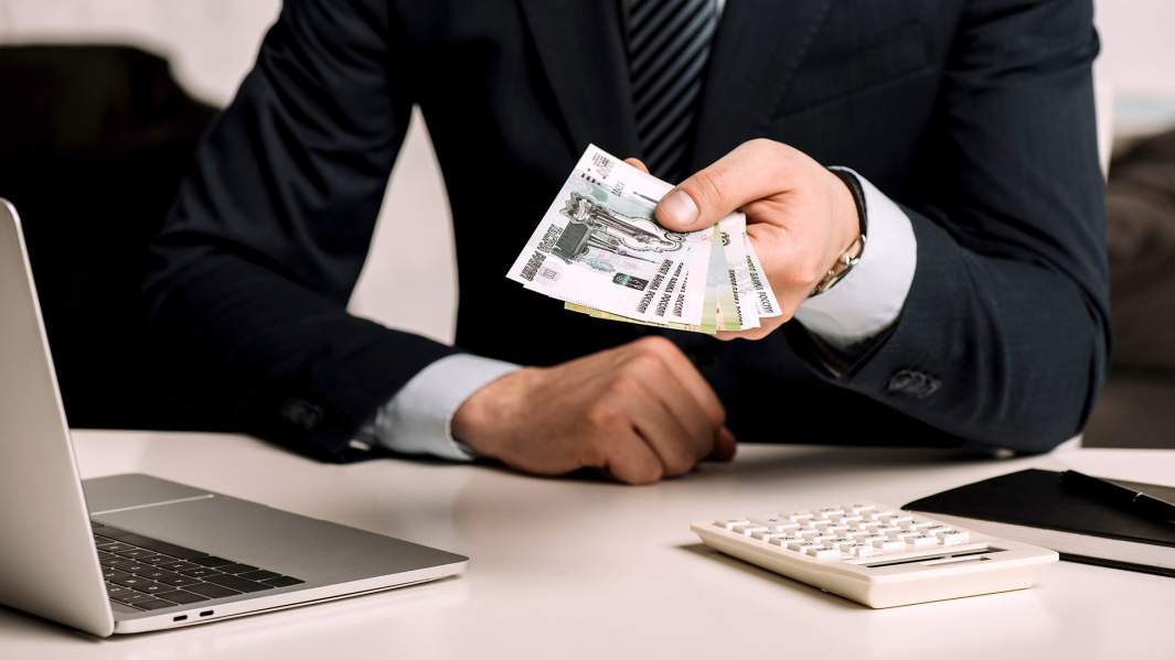 адвокат деньги рубли