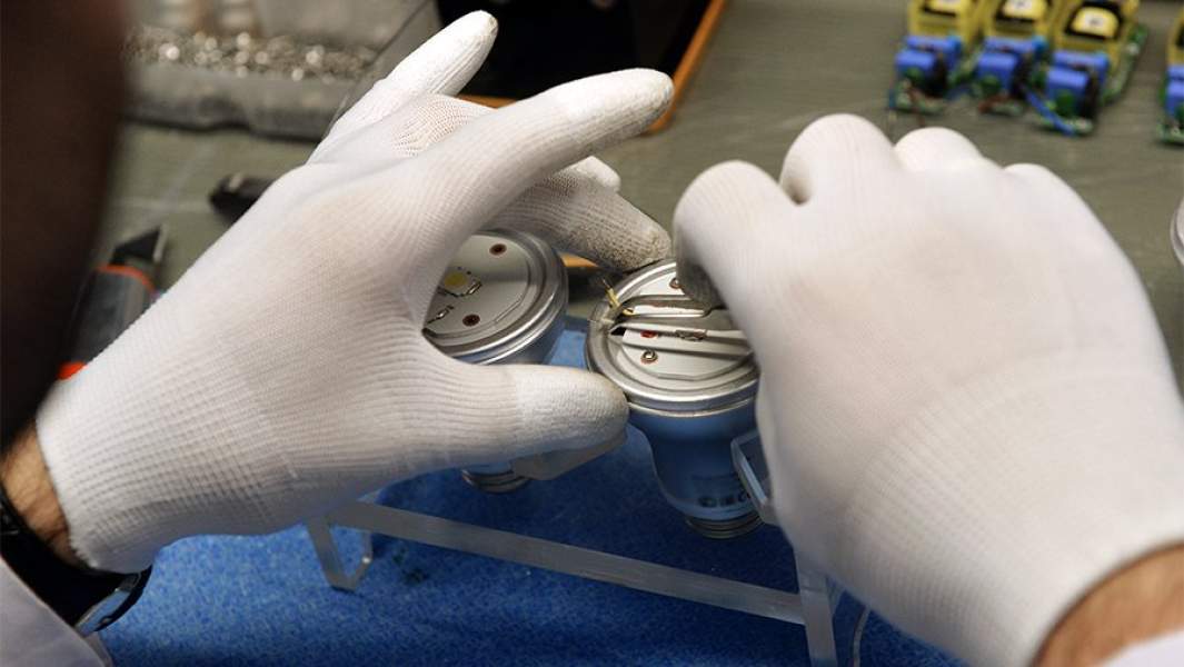 производство лампочек