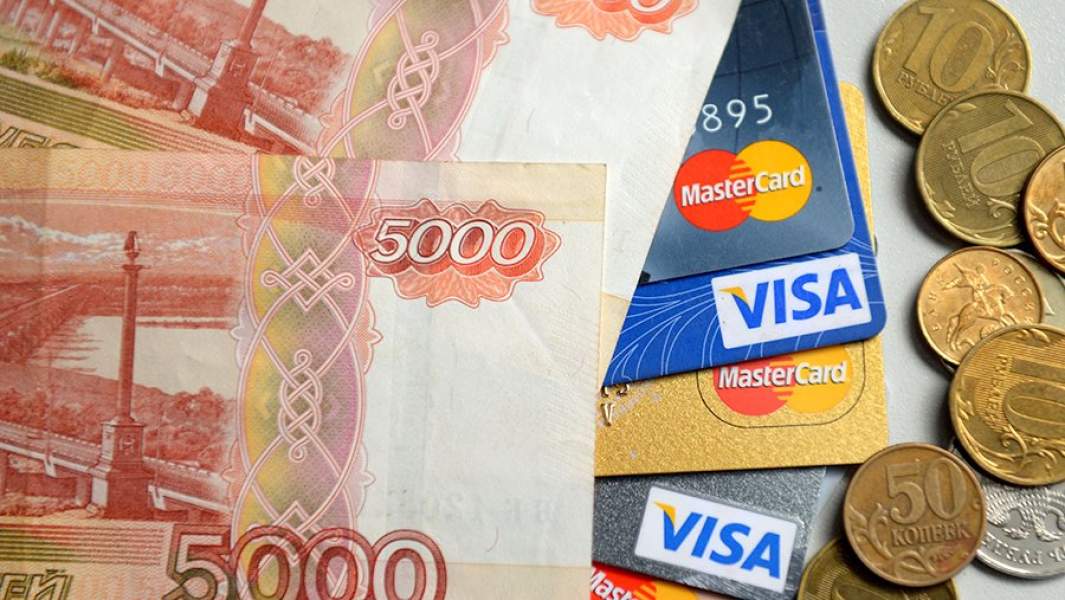 Банковские карты и деньги