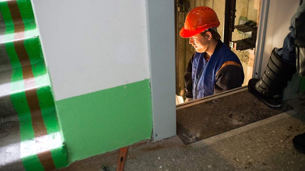 Замена лифта в многоквартирном жилом доме