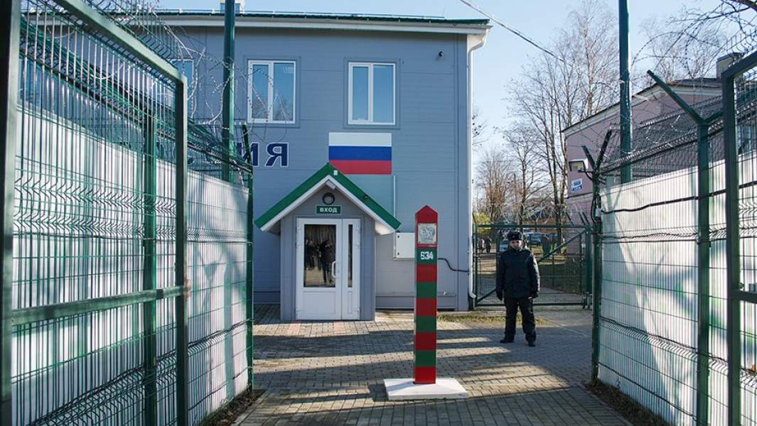 Пешеходный пункт пропуска «Ивангород» на российско-эстонской границе