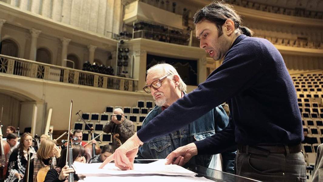 Геннадий Гладков и дирижер Владимир Юровский