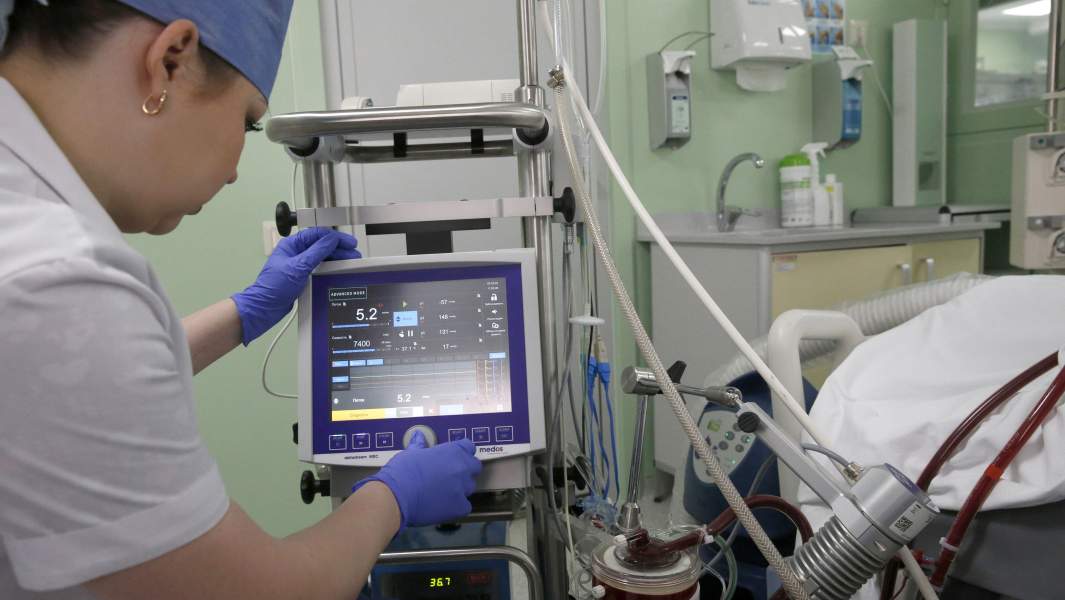 операция врачи