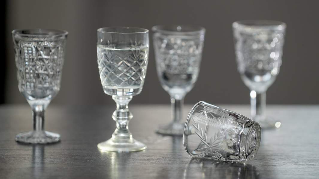 алкоголь рюмки