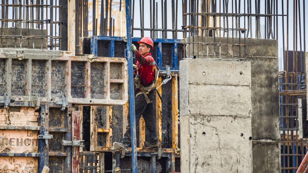 Дела на вылет: половина банкротств юрлиц приходится на три сферы