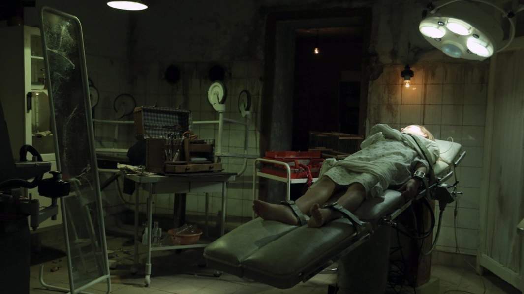 Кадр из фильма «Пиковая дама: Черный обряд»