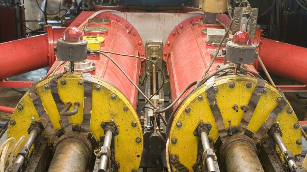 Ускоритель частиц У-150