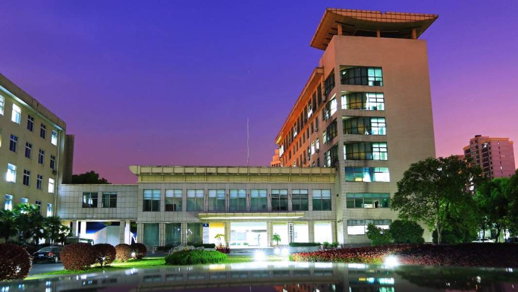 Лаборатории Уханьского института вирусологии 