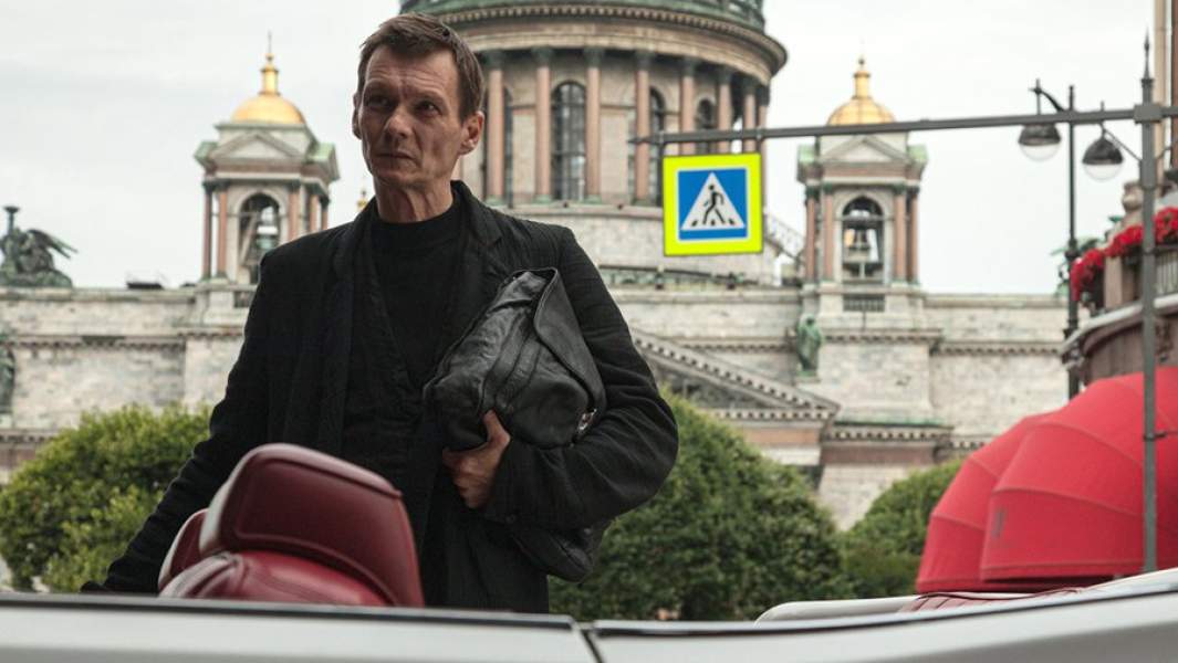 Актер Филипп Янковский в фильме «Номер один»