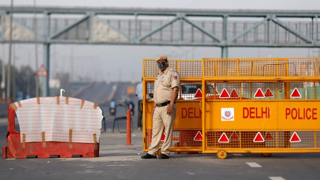 Покиньте размещение: почему россиян выселяют из отелей в Индии