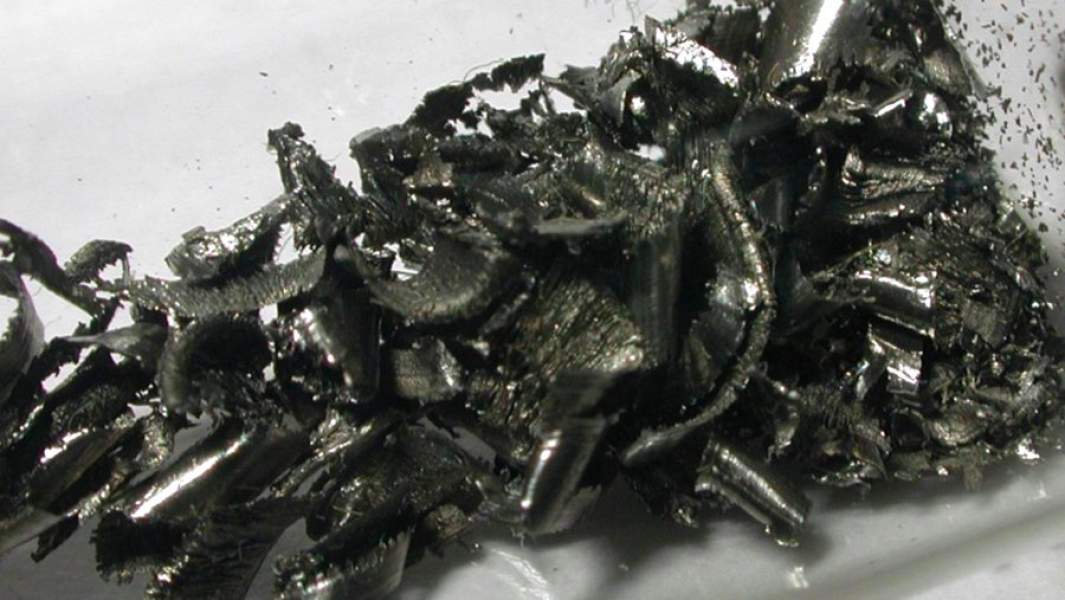 Металлический тербий (в форме стабильного изотопа)