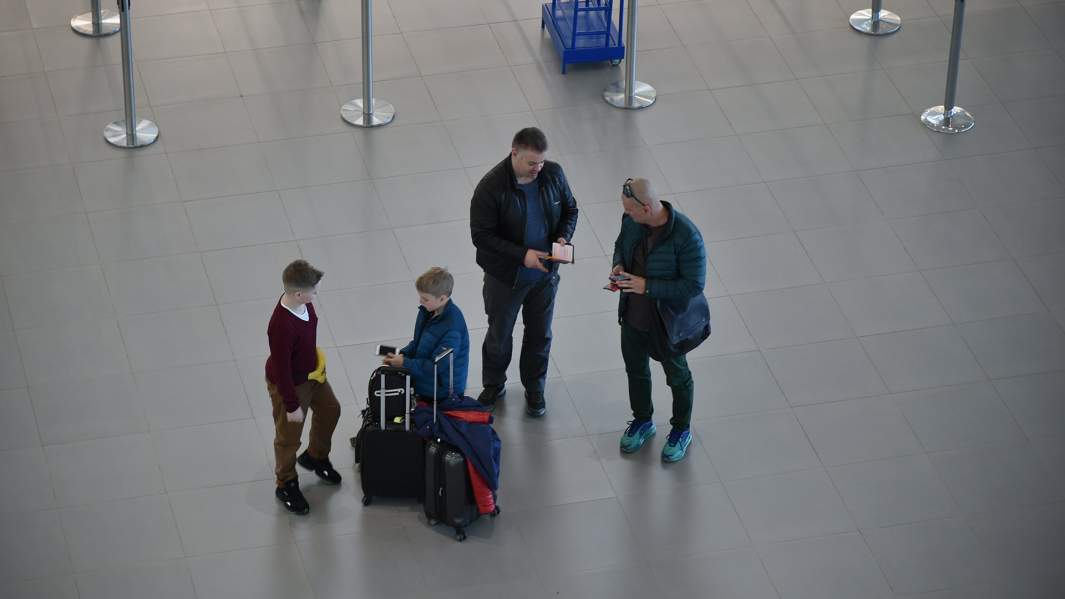 турист в аэропорту