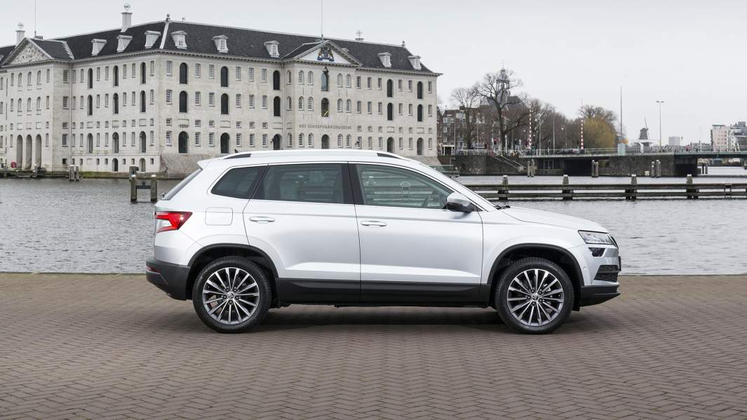 Габариты Skoda Karoq: 4382×1841×1603 мм. Колесная база — 2638 мм