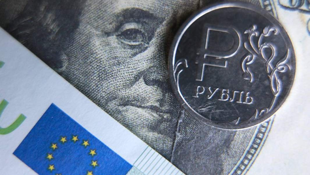 Рубль, доллар, евро