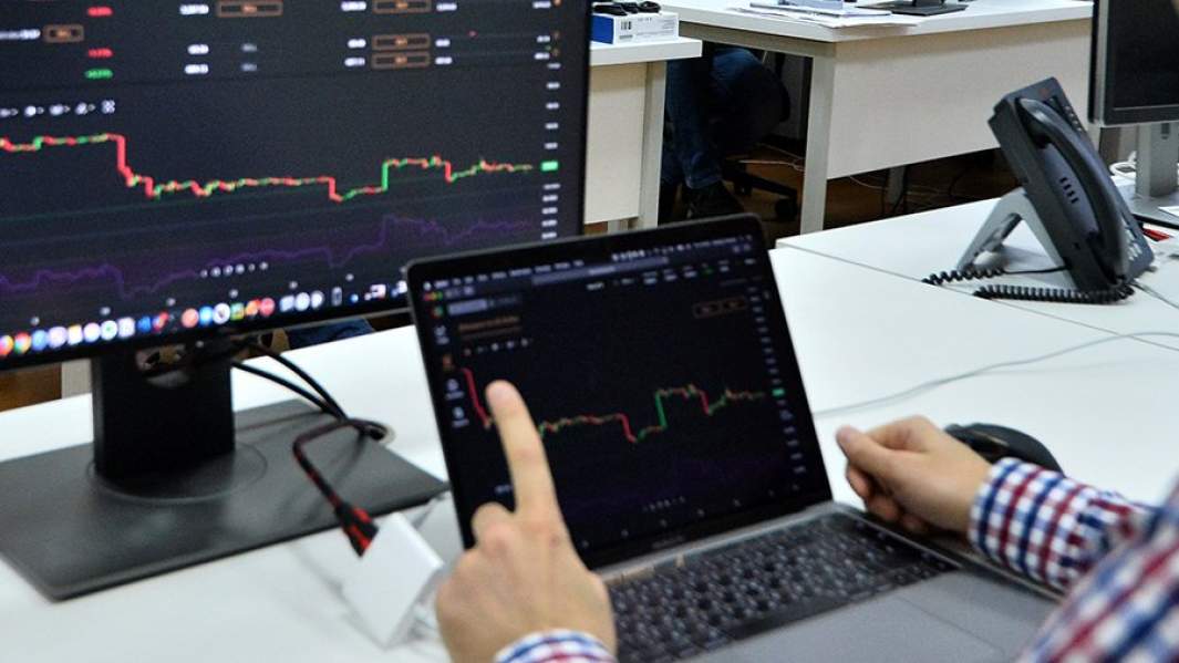 Обман валют: в РФ появились новые схемы афер с клиентами рынка Форекс