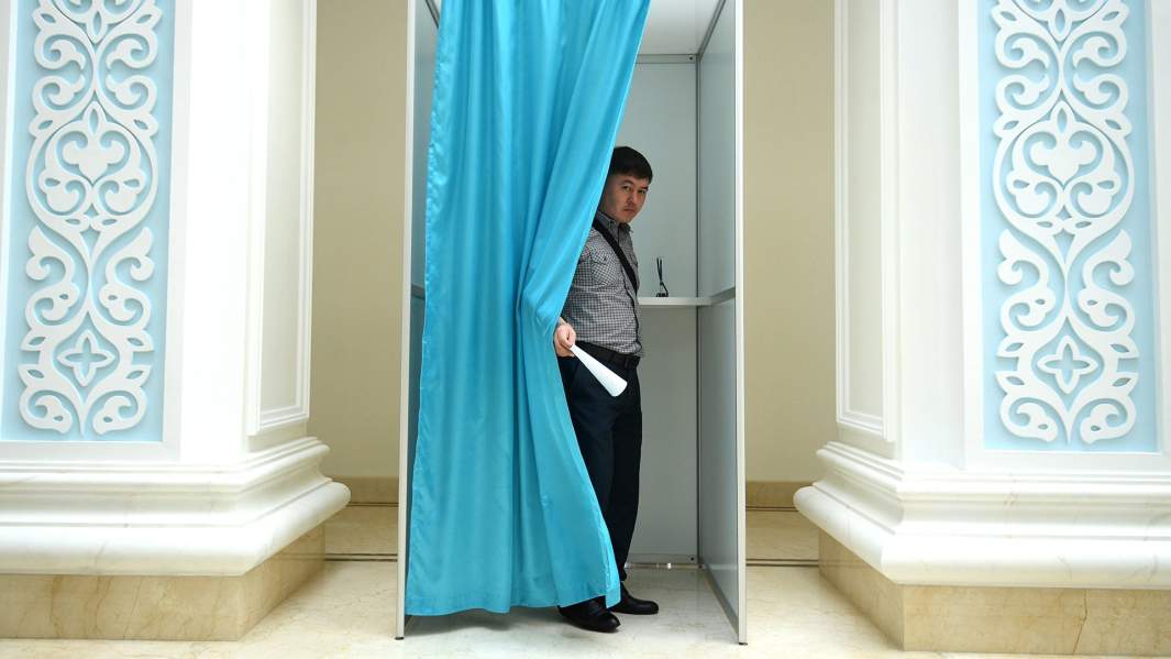 Внеочередные выборы президента в посольстве Казахстана