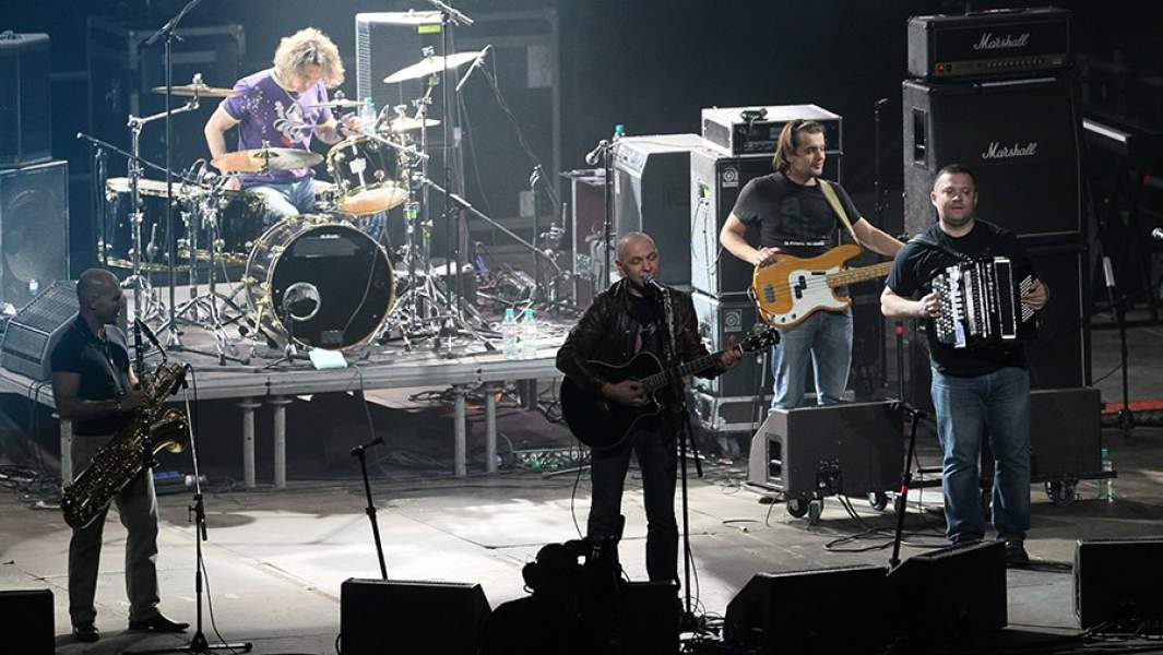 Александр Ф.Скляр во время выступления 