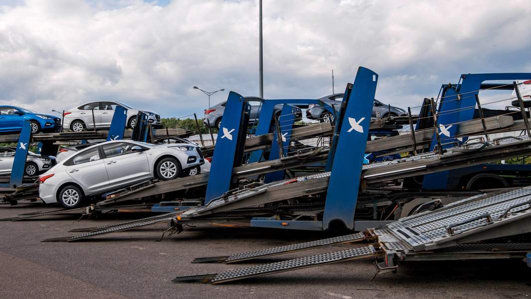 Авторазборка: слабый рубль ударит по автопроизводству