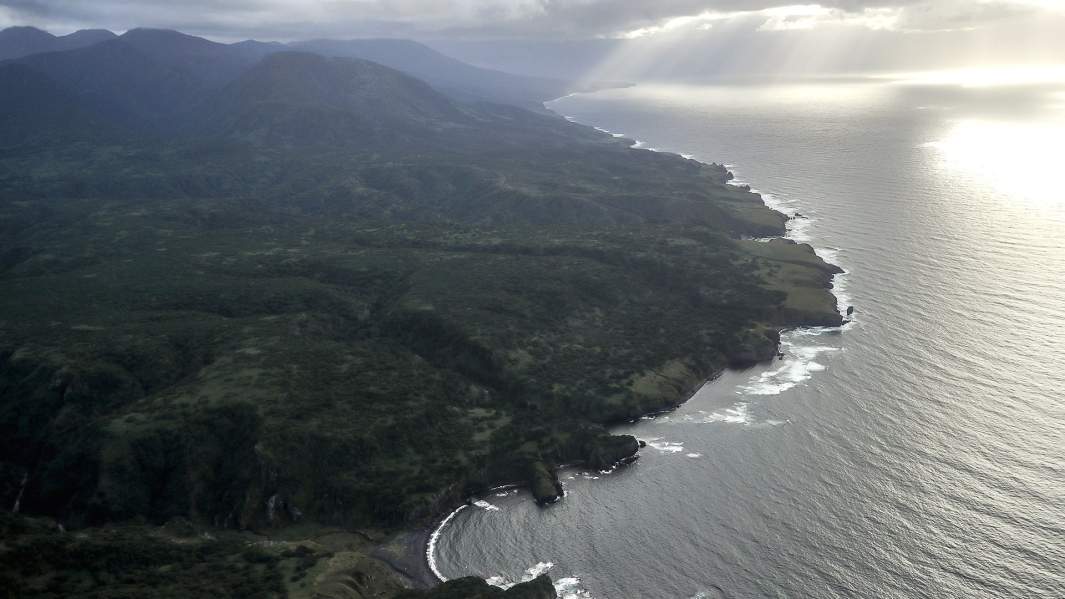 Побережье острова Итуруп 