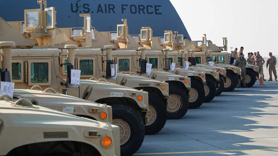 Американские бронированные автомобили HMMWV 