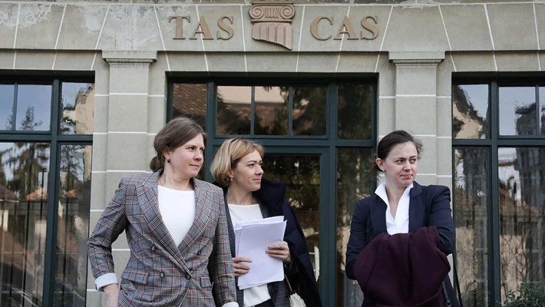 Российские биатлонистки Яна Романова, Ольга Зайцева и Ольга Вилухина