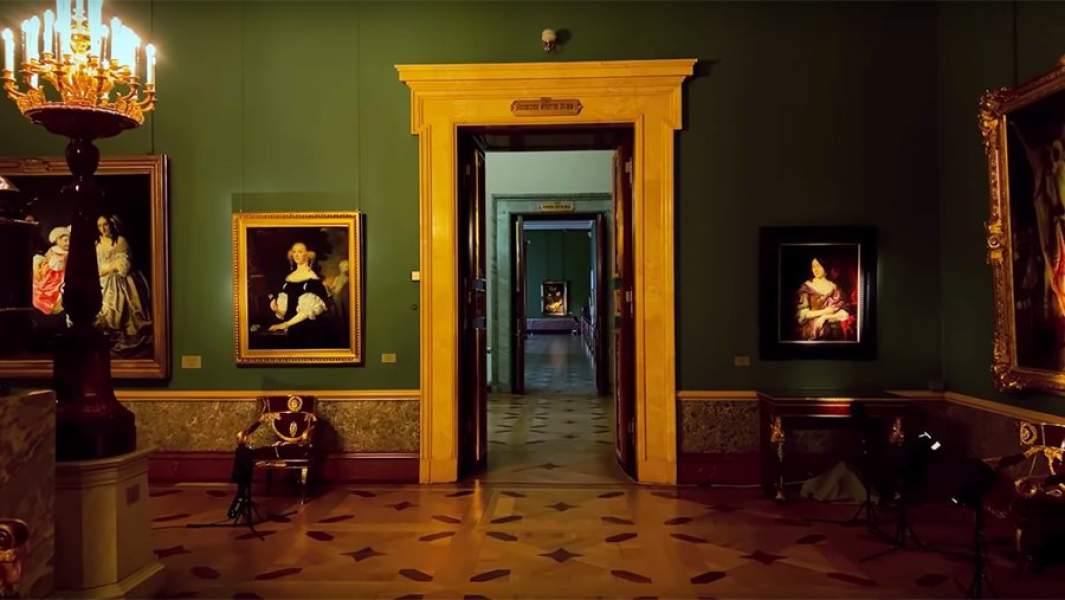 Снятое на iPhone путешествие по Эрмитажу