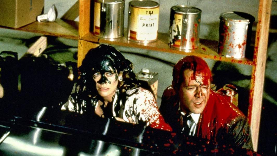 Кадр сериала «Детективное агентство «Лунный свет»