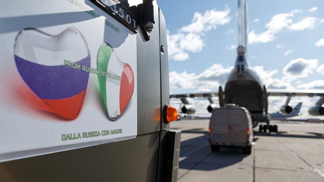 Россия Италия Вирус помощь вирус