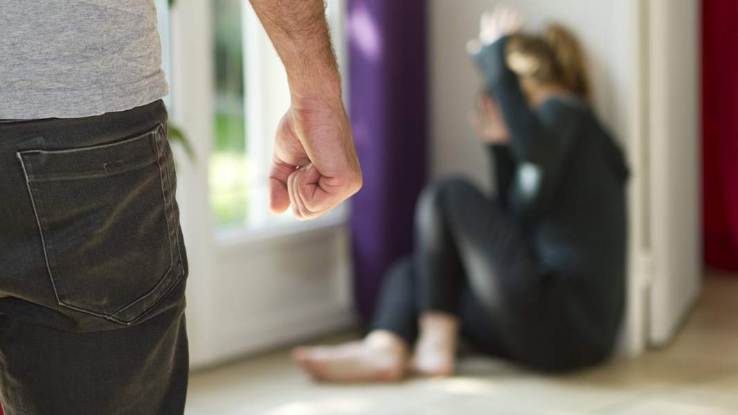 домашнее насилие