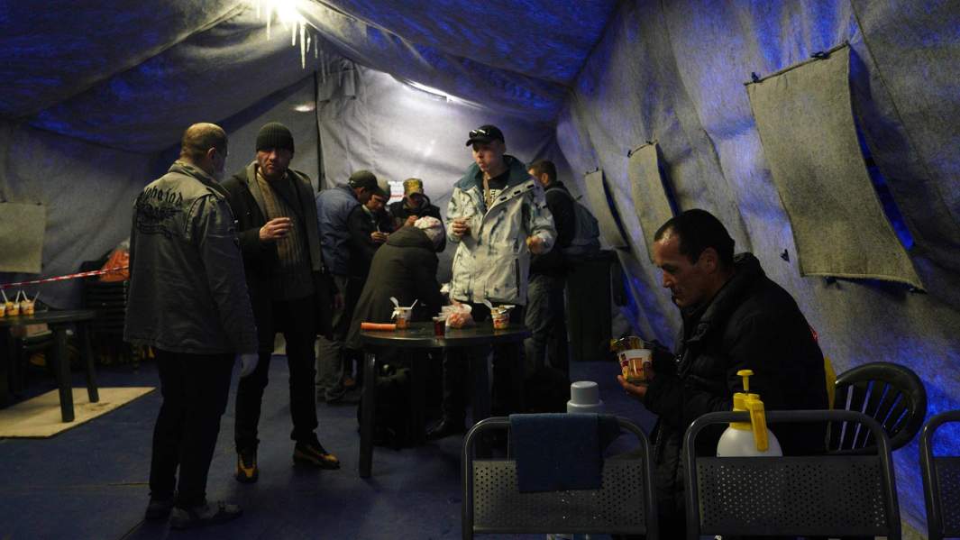 Ангар спасения для бездомных православной службы «Милосердие»