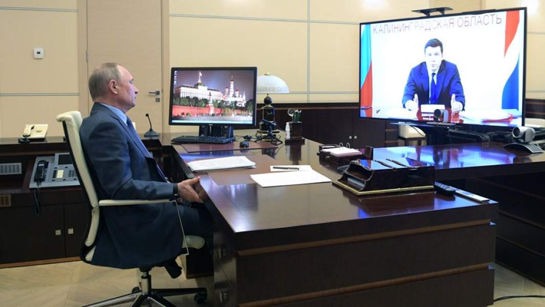 Антон Алиханов