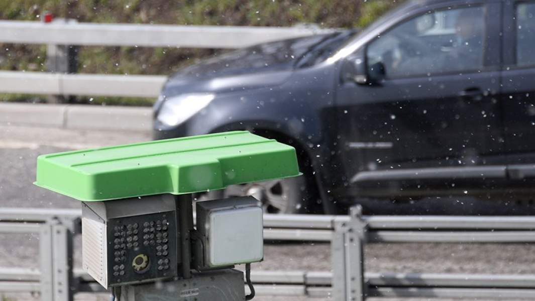 Передвижная камера фото-видеофиксации нарушений правил дородного движения