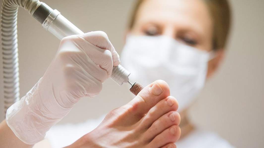 салон педикюр