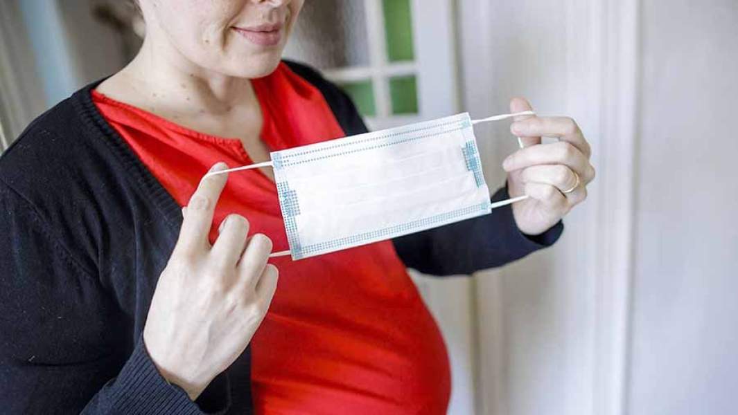 беременная вирус