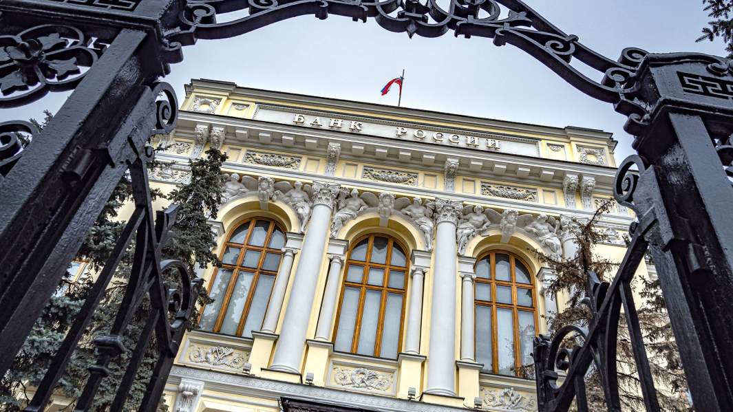 Чужое знание — сила: Сбербанк заинтересовался технологиями конкурентов