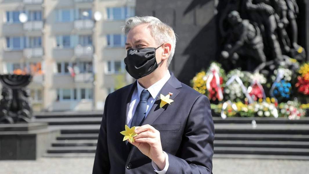 Бывший мэр города Слупск и ЛГБТ-активист Роберт Бедронь