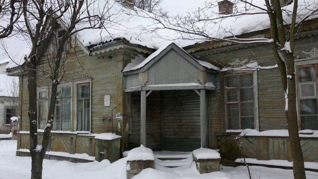 Здание церковно-приходской школы XIX века при Климентовской церкви до пожара