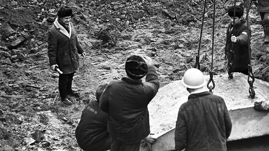 Закладка театра