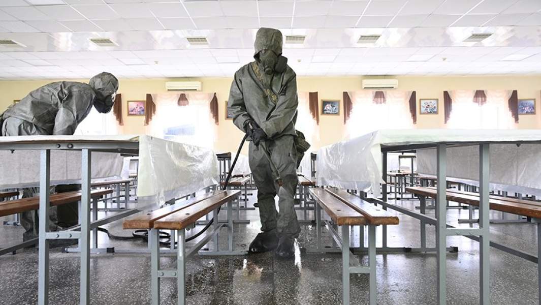 Военнослужащие подразделения войск РХБЗ