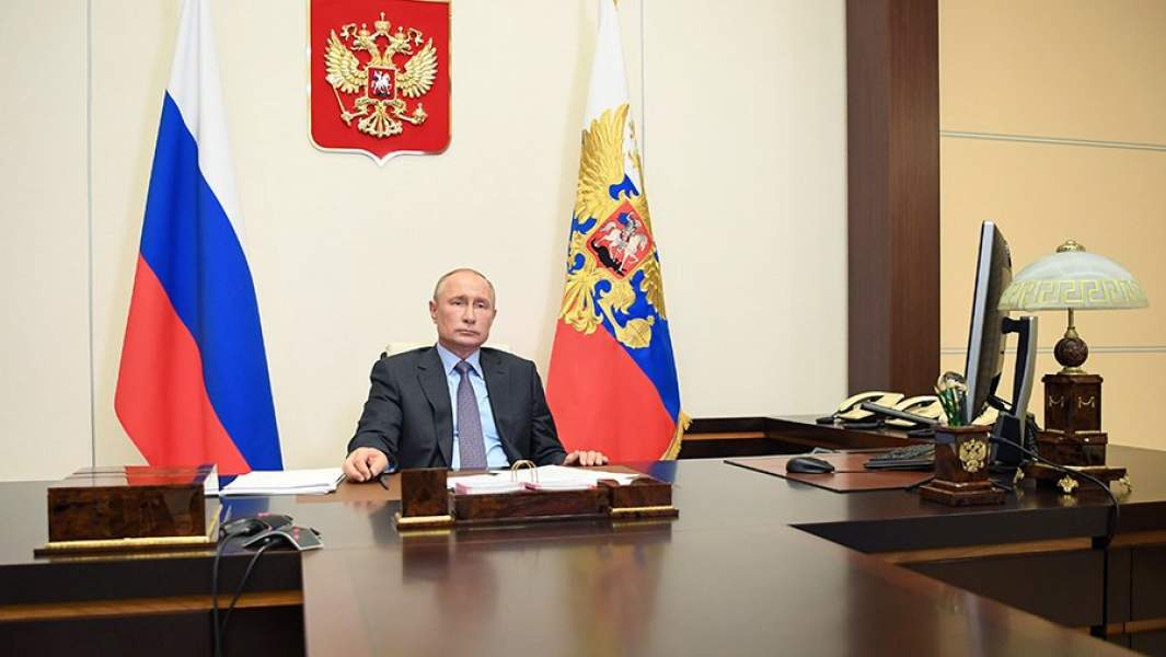 Президент России Владимир Путин во время совещания