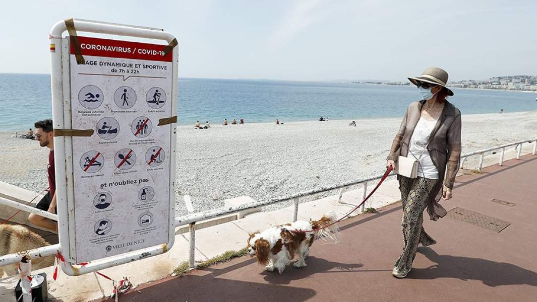 Пляж в Ницце