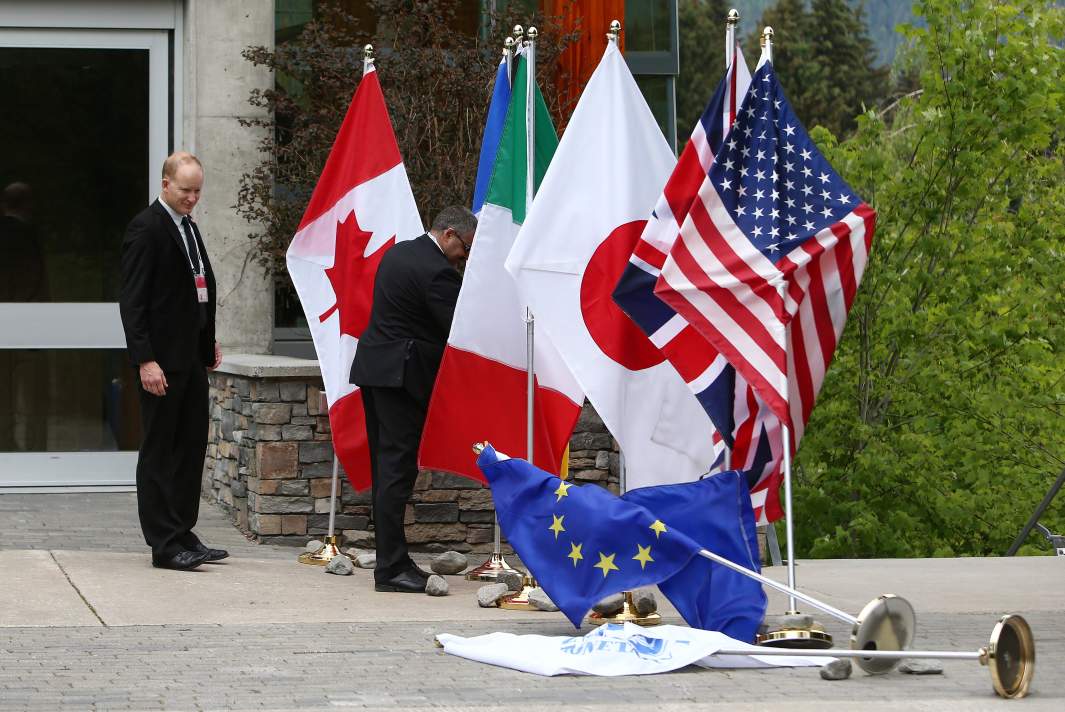 G7
